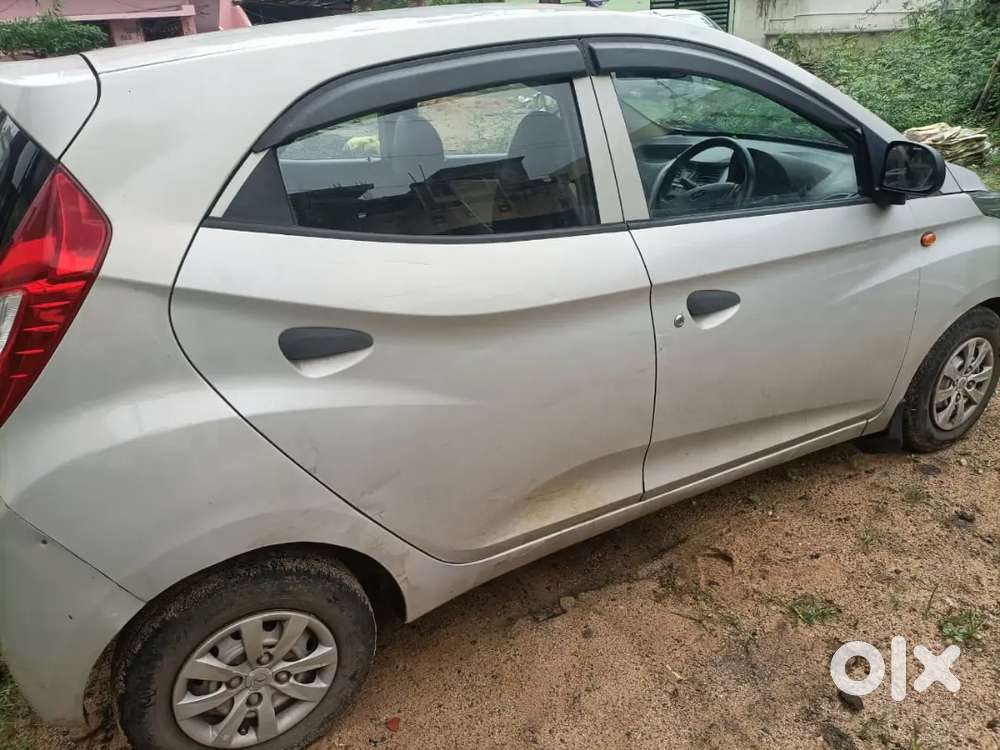 Hyundai Eon 2012 Petrol Well Maintained