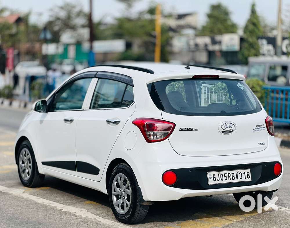 Hyundai Grand I10 2013-2016 Sportz, 2017, Cng & Hybrids