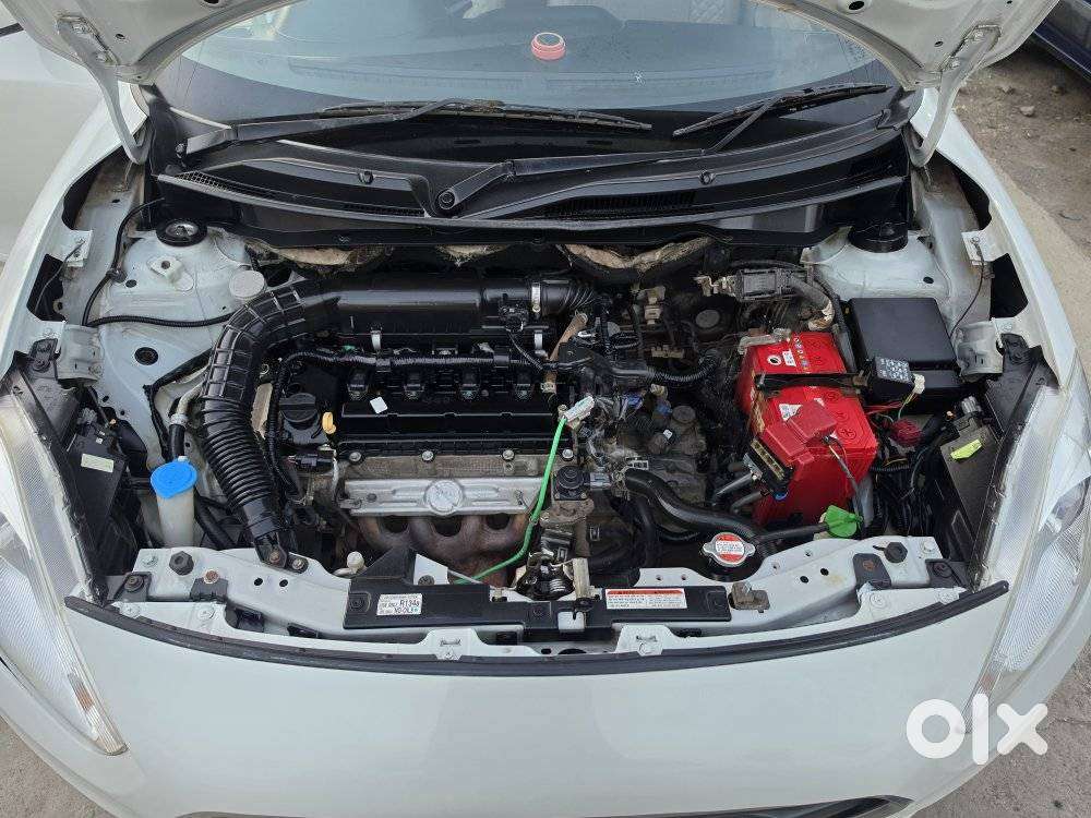Maruti Suzuki Swift Dzire Vxi Optional, 2022, Petrol