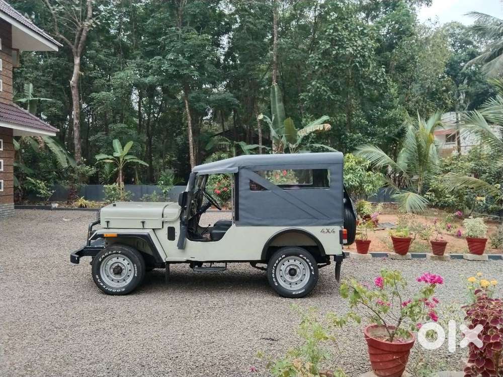Mahindra Jeep