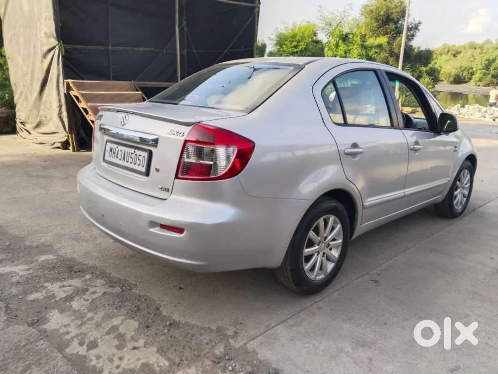 Maruti Suzuki Sx4 Zxi, 2012, Petrol