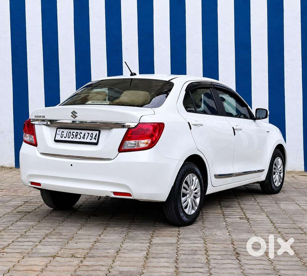 Maruti Suzuki Swift Dzire Vxi(o) Amt, 2022, Petrol