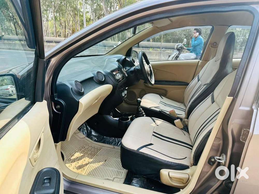 Honda Amaze 2015 Petrol Good Condition \\ First Owner Full Insurance