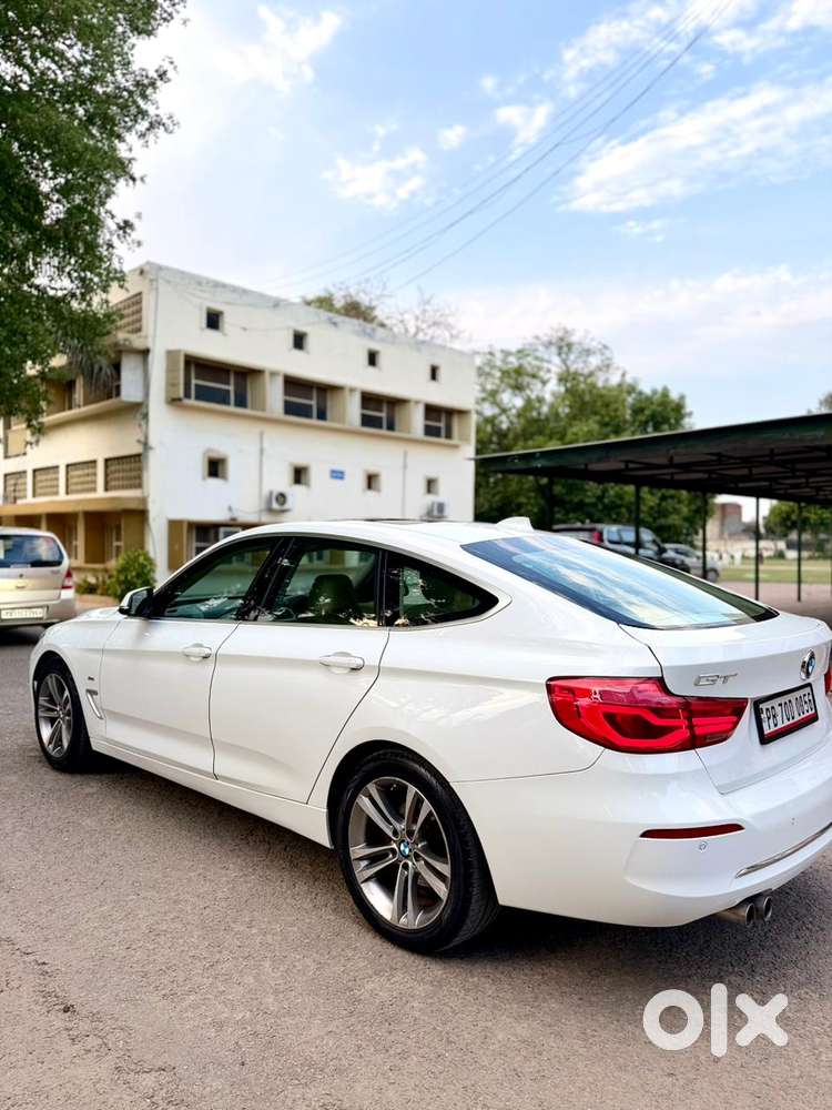 Bmw 3 Series Gt 320d Luxury Line, 2018, Diesel