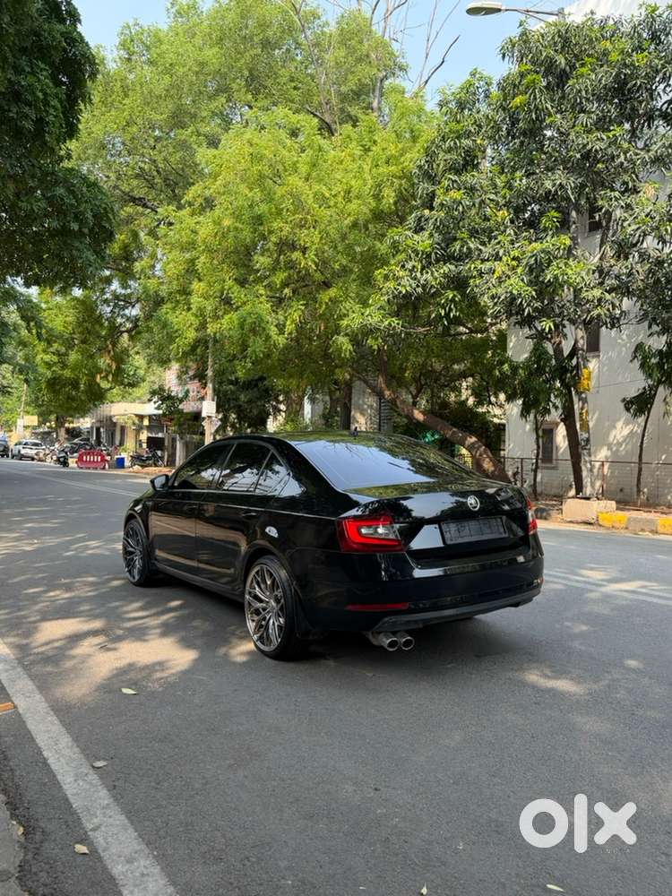 Skoda Octavia 2019 Petrol 95000 Km Driven