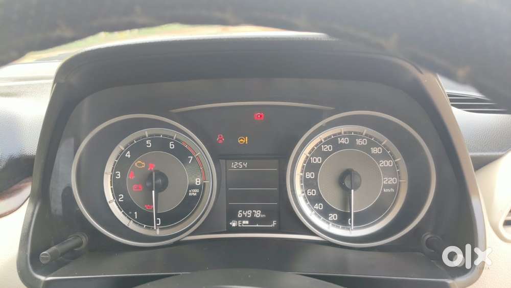 Maruti Suzuki Swift Dzire Vxi Optional, 2017, Petrol