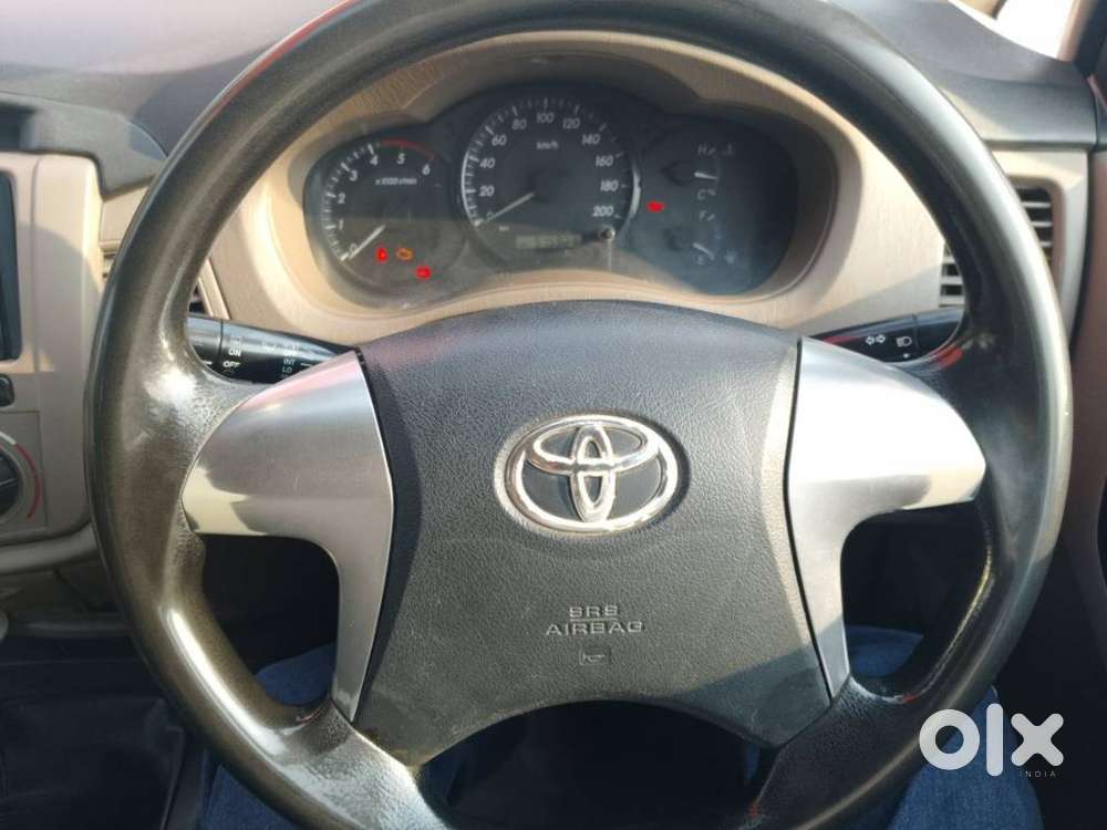 Toyota Innova 2.5 G (diesel) 7 Seater, 2016, Diesel