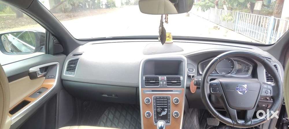 Volvo Xc60 2017 Diesel Good Condition