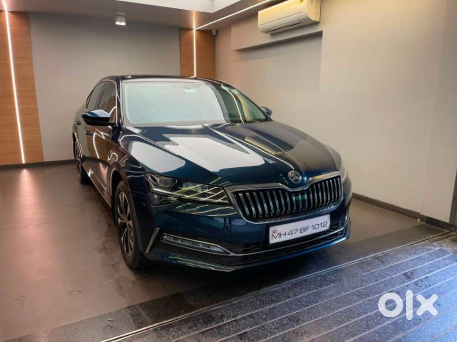 Skoda Superb 2.0 Tsi At L&k, 2022, Petrol