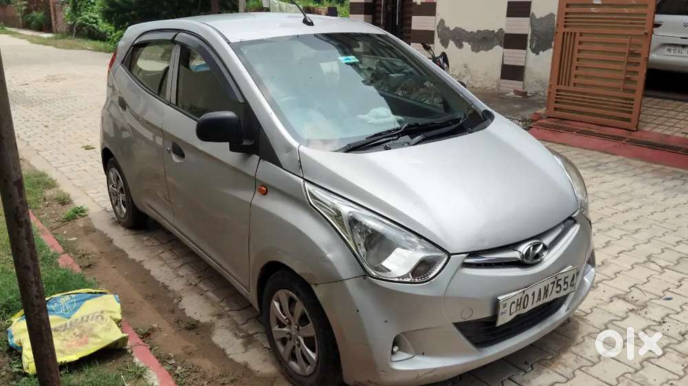 Hyundai Eon Magna 2012 Petrol