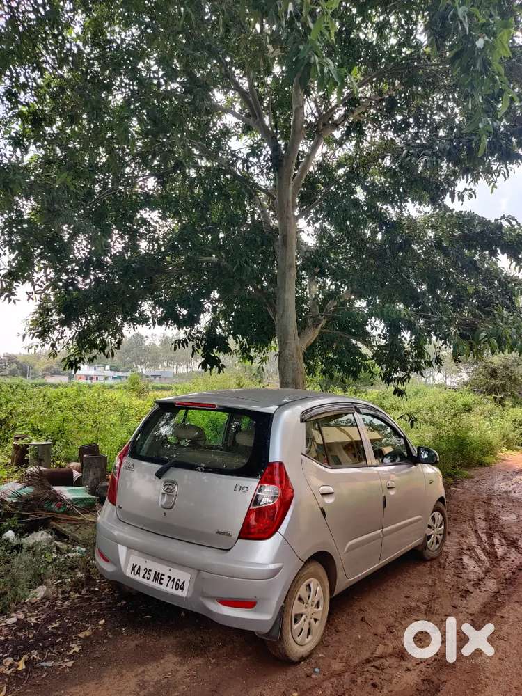 Hyundai I10 Sportz Petrol 2011