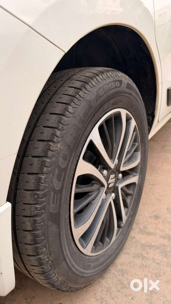 Maruti Suzuki Ertiga 2023 Petrol 35858 Km Driven