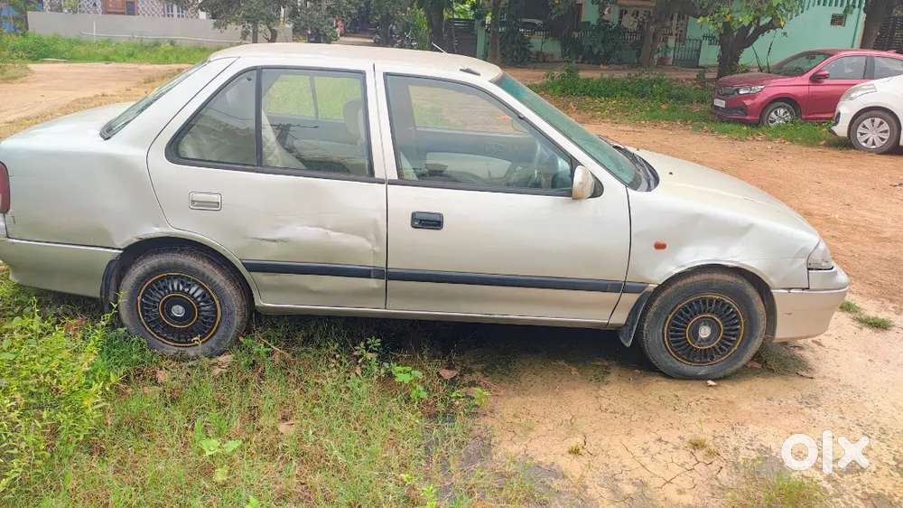 Maruti Suzuki Esteem 2003 Petrol 80000 Km Driven