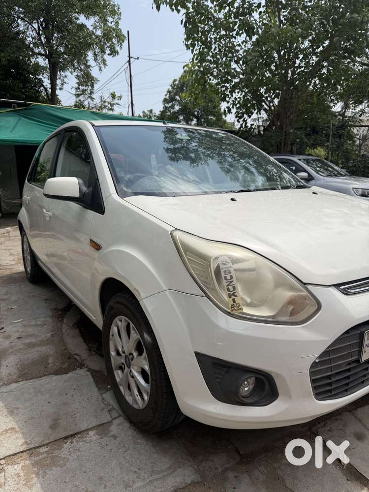 Ford Figo Diesel Titanium, 2013, Diesel