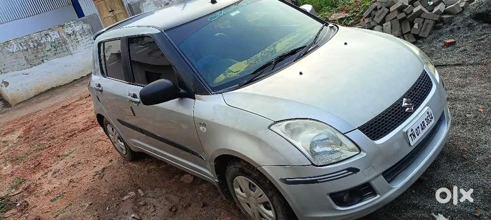 Maruti Suzuki Swift 2007 Petrol 94000 Km Driven