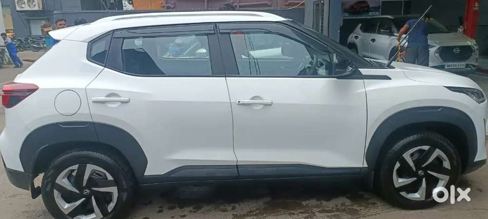 Nissan Magnite 2024 Showroom Condition Urgent Sale