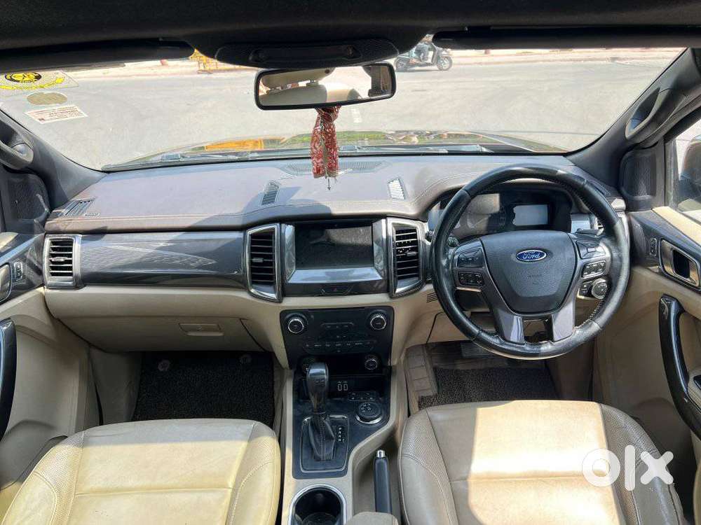 Ford Endeavour 3.2 Titanium At 4x4, 2016, Diesel