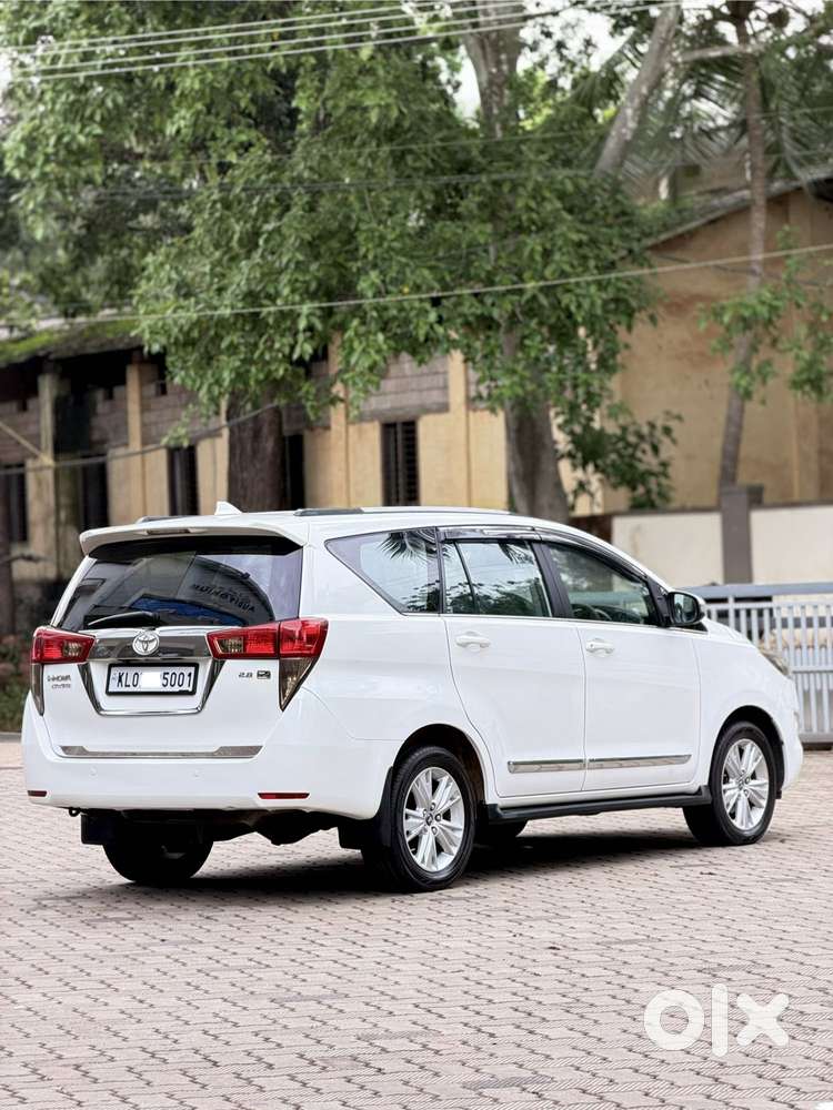Toyota Innova Crysta 2.8 Gx At 8s, 2018, Diesel
