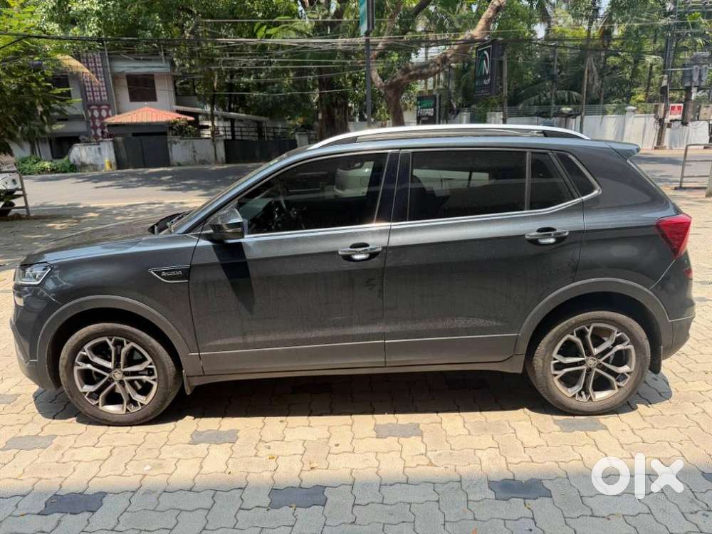 Skoda Kushaq 1.0 Tsi Style At, 2022, Petrol