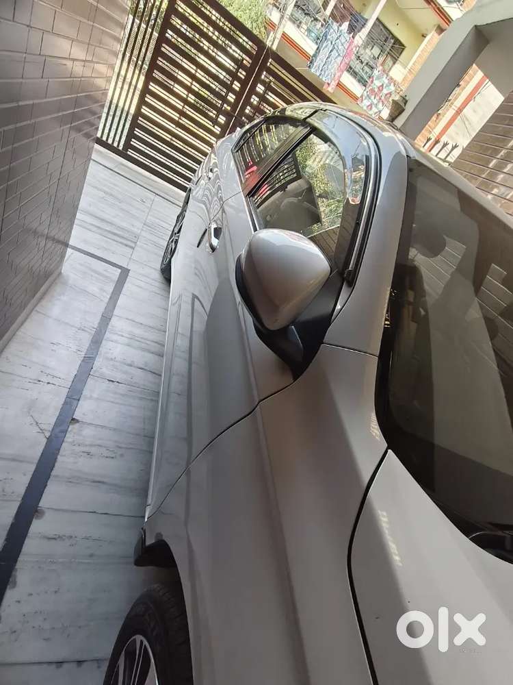 Honda Amaze 2023 Petrol Well Maintained