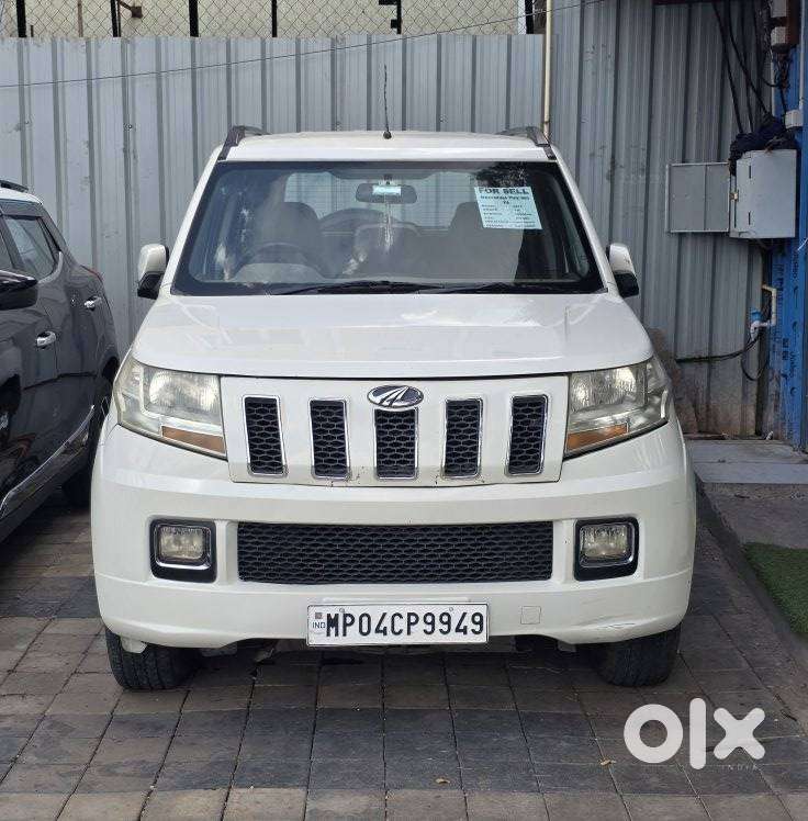Mahindra Tuv 300 T8, 2015, Diesel