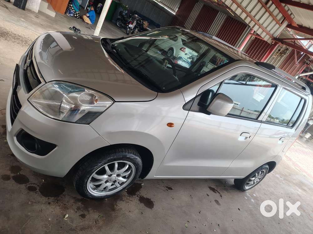 Maruti Suzuki Wagon R VXI AMT, 2015, Petrol
