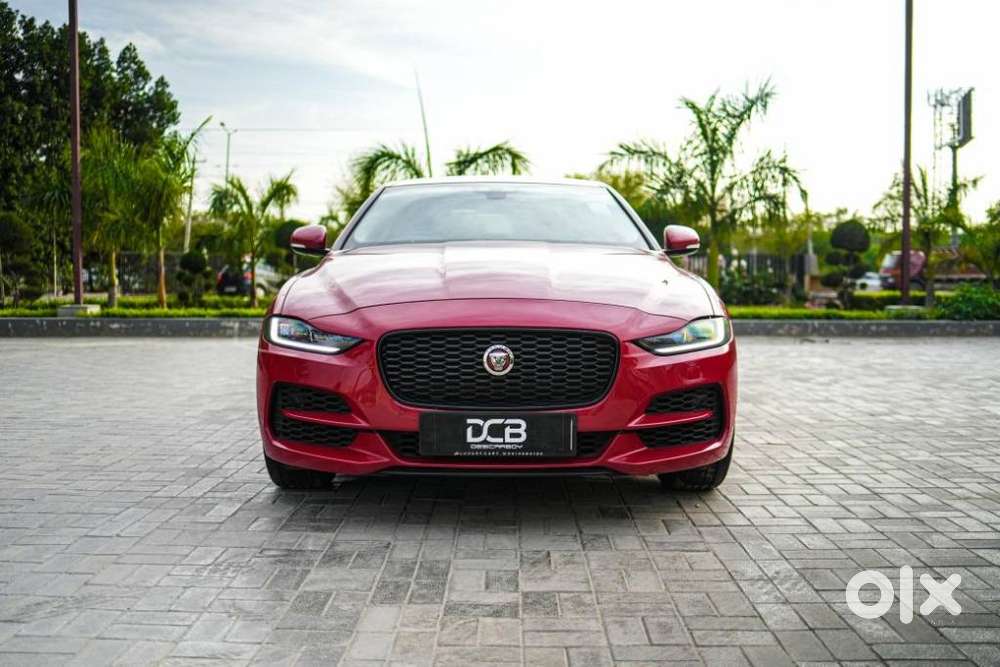 Jaguar Xe Pure, 2020, Petrol