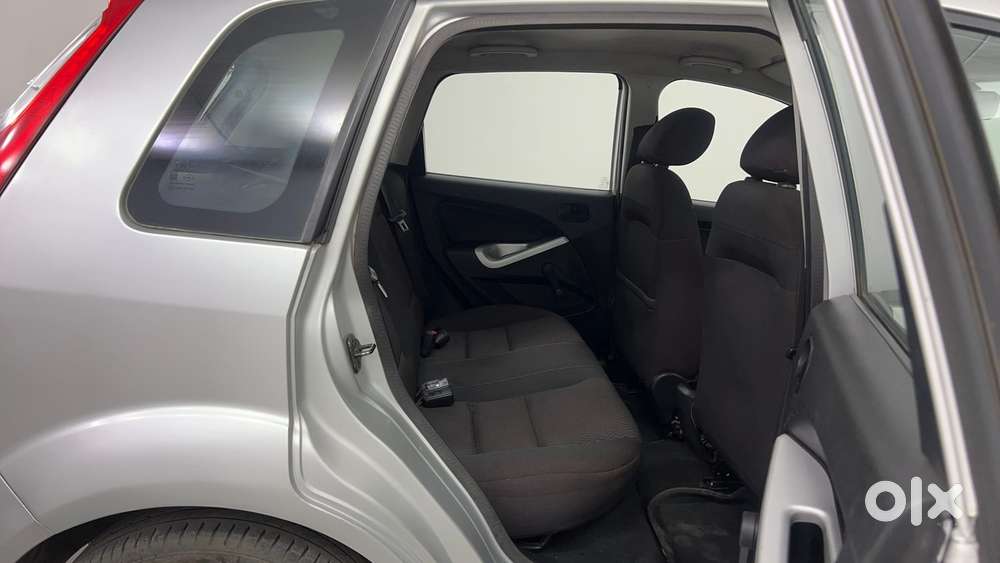 Ford Figo 1.2 Duratec Petrol Titanium, 2012, Petrol