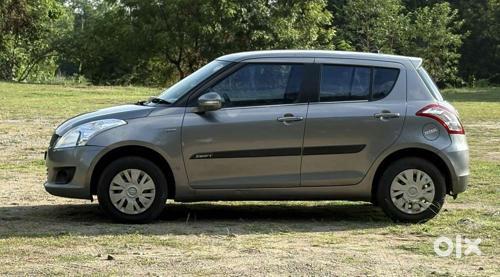 Maruti Suzuki Swift Vxi, 2014, Petrol