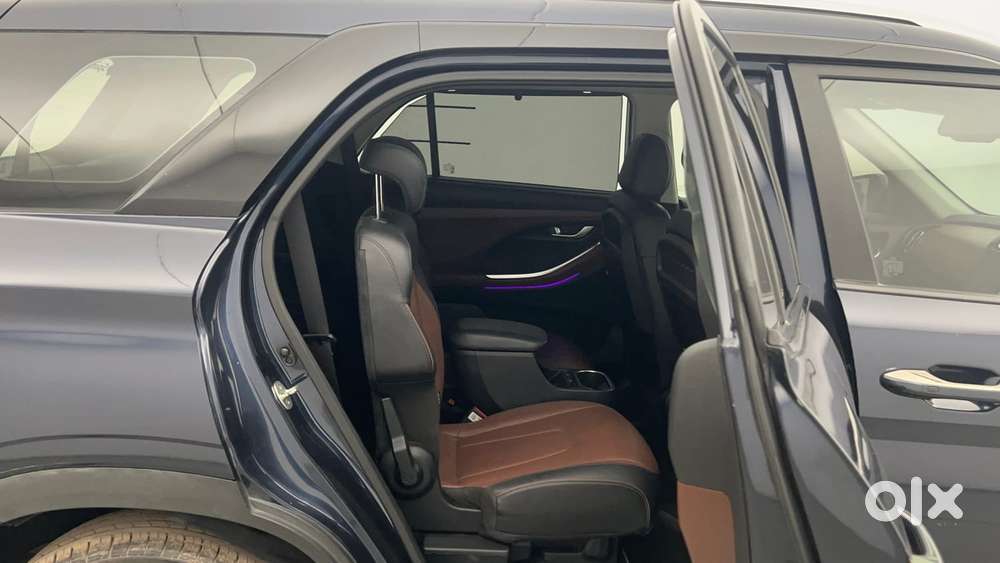 Hyundai Alcazar Signature (o) 6 Str 1.5 Petrol Dct, 2023, Petrol