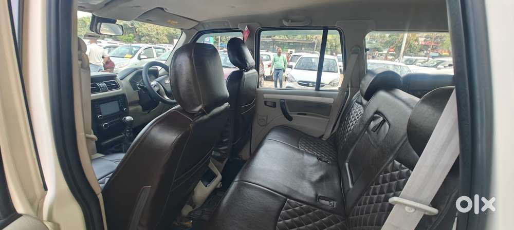 Mahindra Scorpio S10, 2015, Diesel