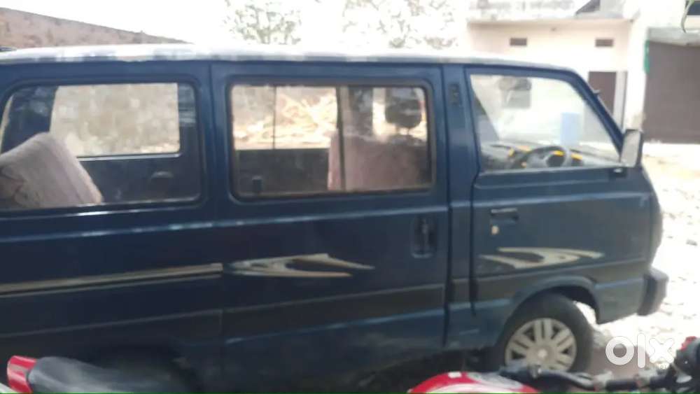 Maruti Suzuki Omni 2013