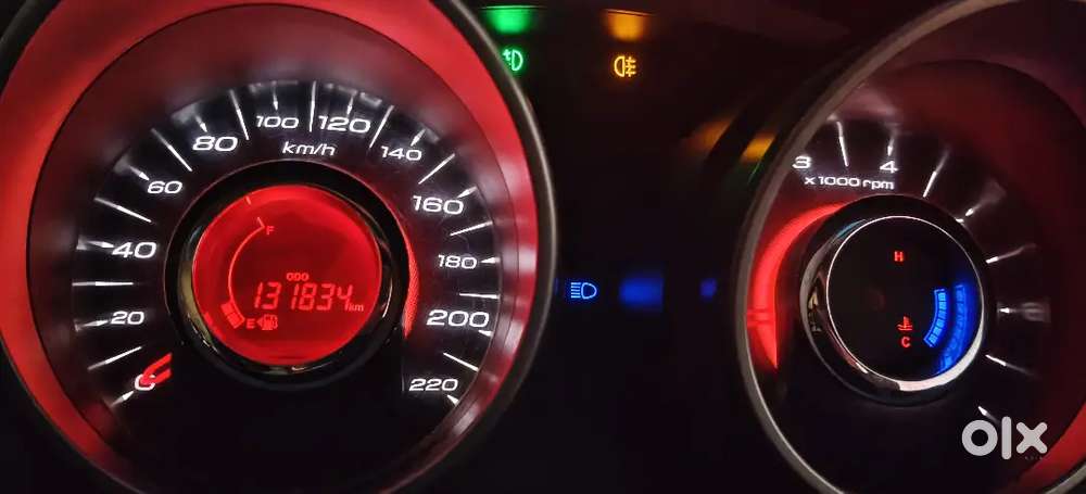Mahindra Xuv500 2012 Diesel 132000 Km Driven