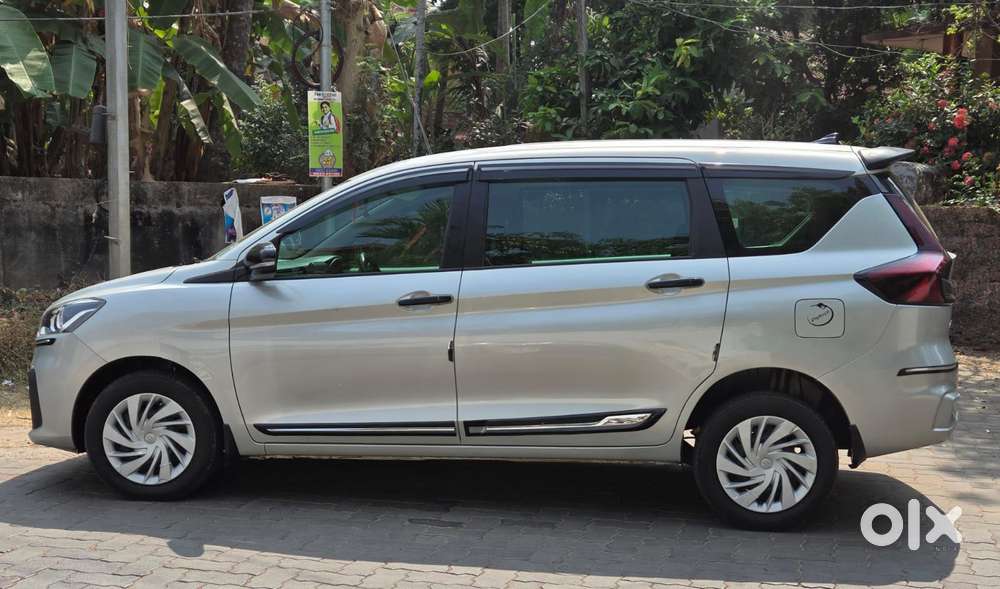 Maruti Suzuki Ertiga 2018-2022 1.4 Vxi Shvs At, 2019, Petrol