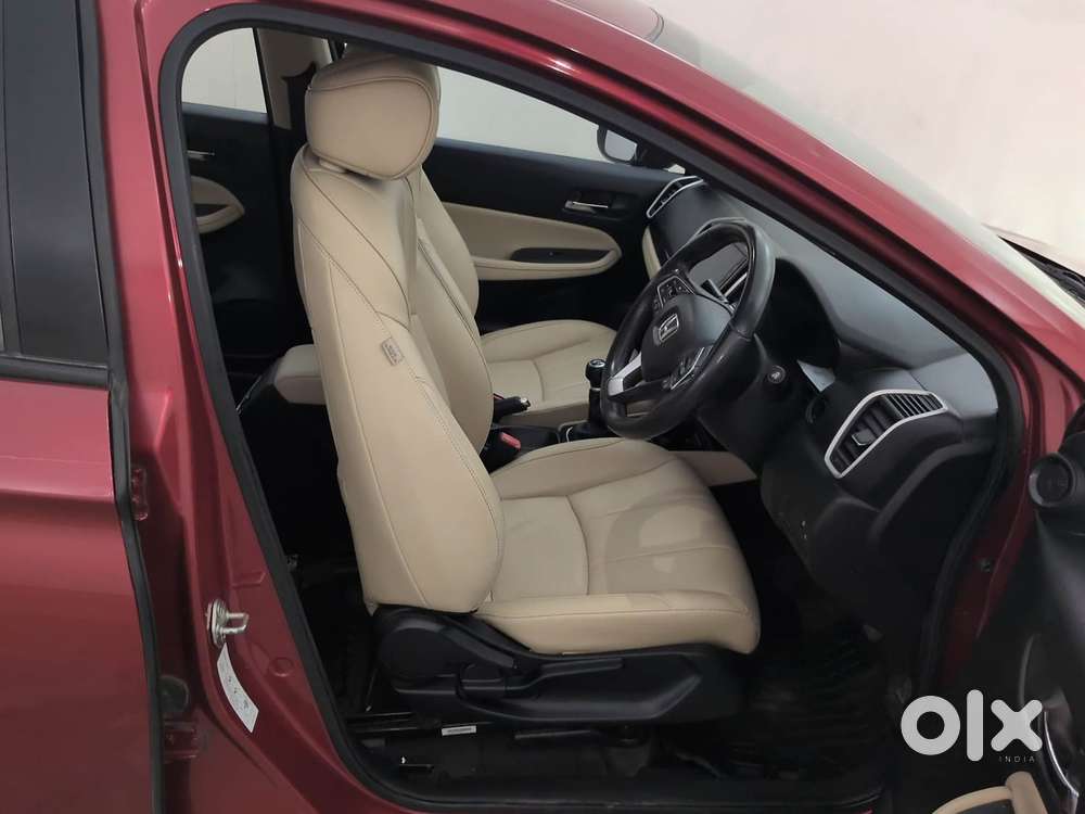 Honda City 1.5 Zx I-vtec Mt, 2023, Petrol