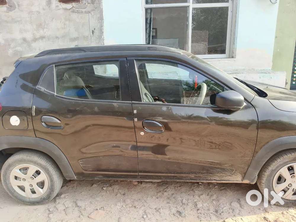 Renault Kwid Petrol 22