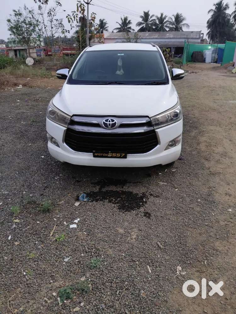 Toyota Innova Crysta 2016 2.4 Z
