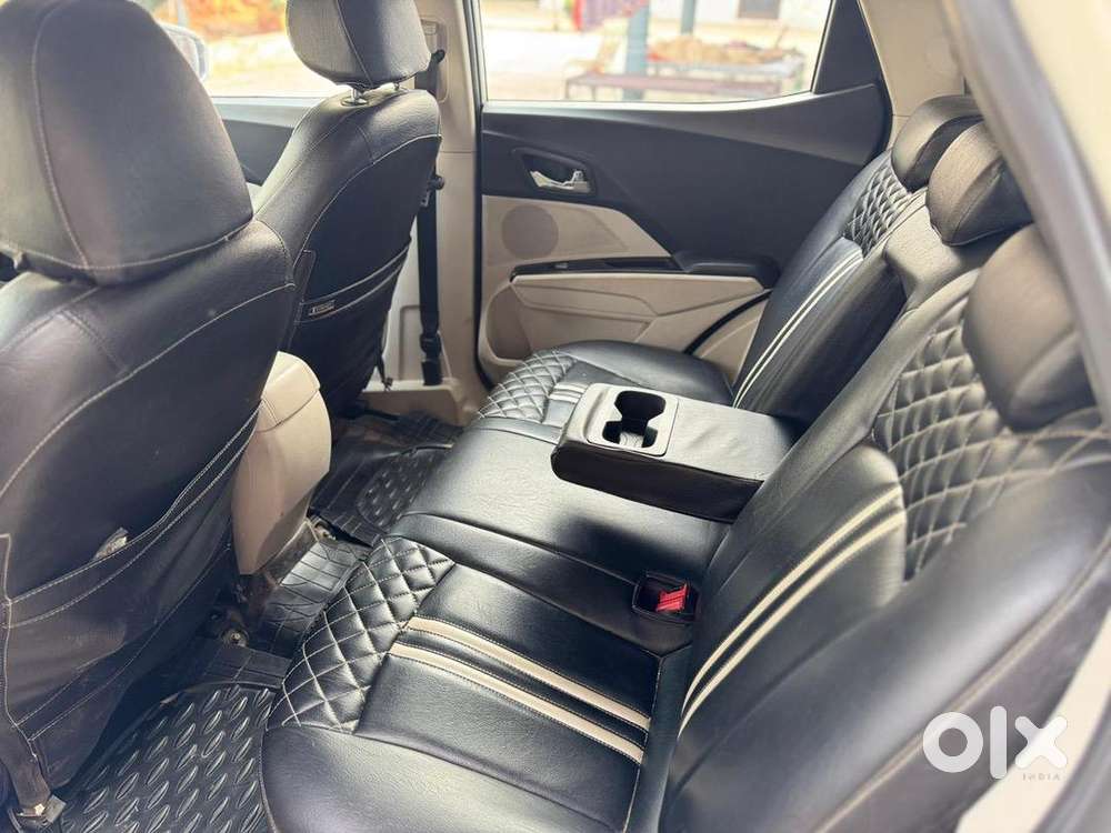 Mahindra Xuv300 2019 Top Model W8 Diesel 92000 Km Driven