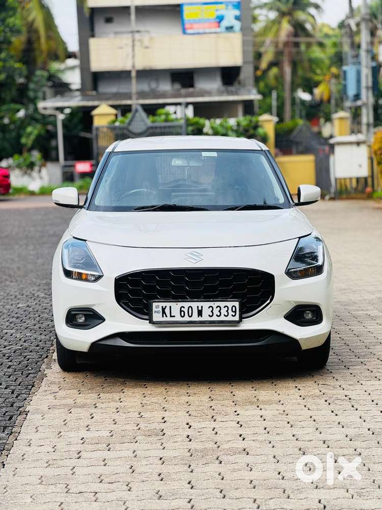 Maruti Suzuki Swift Vxi + Manual, 2024, Petrol