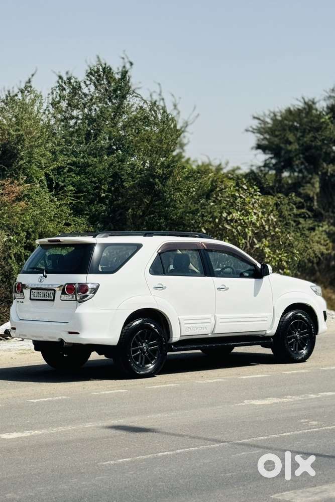 Toyota Fortuner 4x2 At 2.8 Diesel, 2015, Diesel