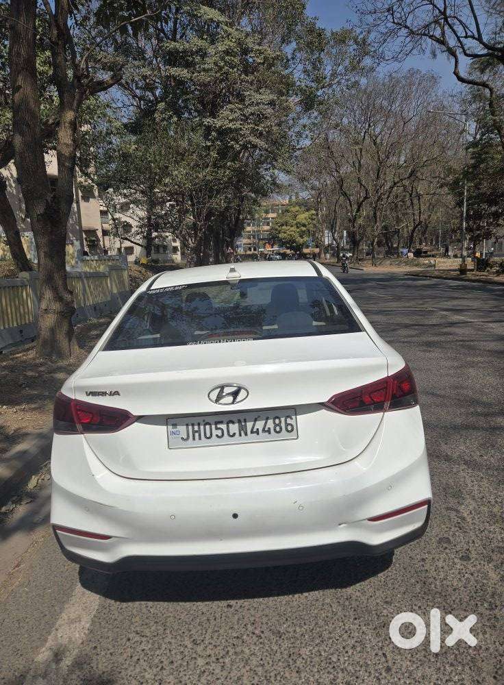 Hyundai Verna Sx 1.5 Petrol Ivt, 2019, Petrol
