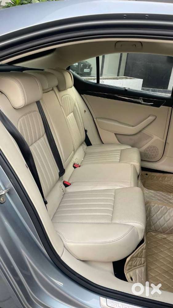 Skoda Superb 2.0 L&k Tsi At, 2020, Petrol