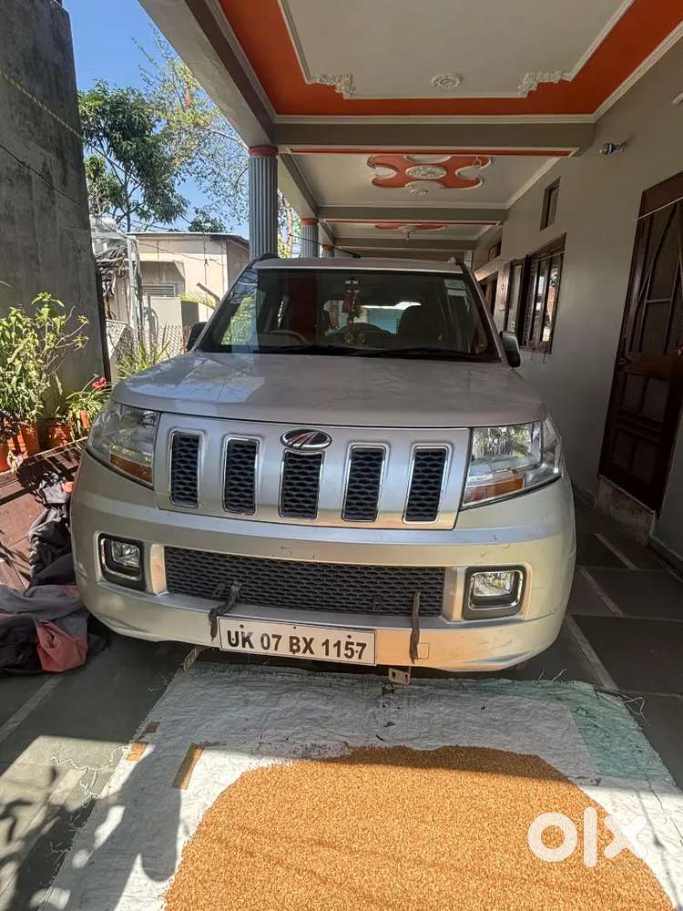 Mahindra Tuv 300 2017 Diesel 48000 Km Driven