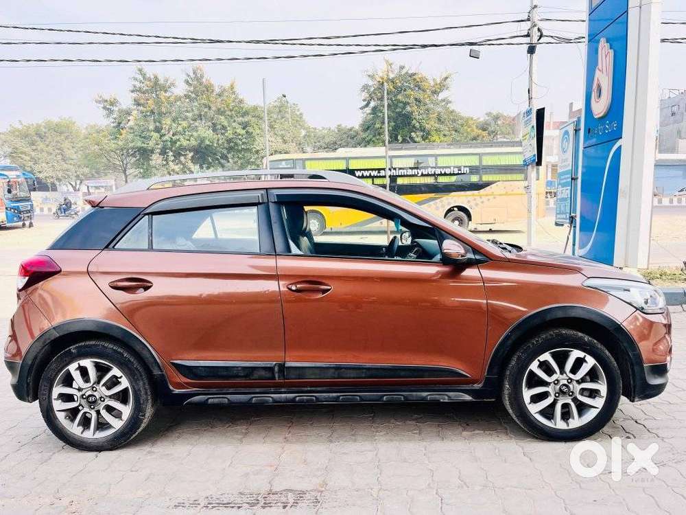 Hyundai I20 Active 1.4 Sx, 2015, Cng & Hybrids