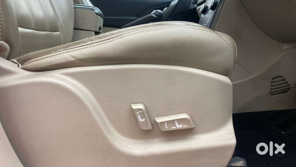 Mahindra Xuv500 At W10 Awd, 2017, Diesel