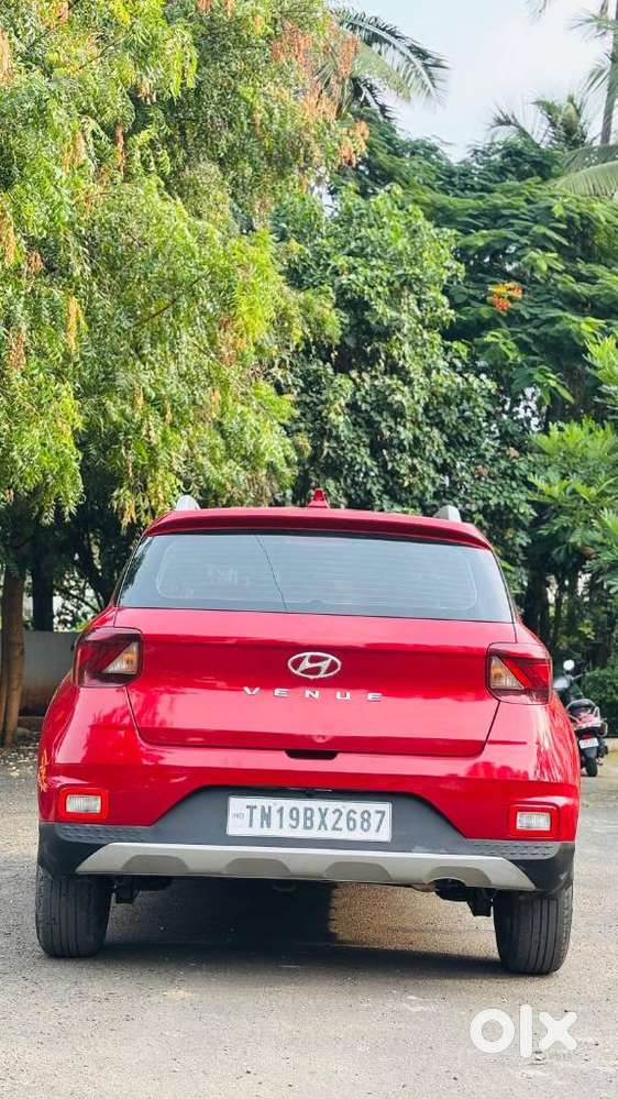 Hyundai Venue 1.2 S Plus, 2021, Petrol