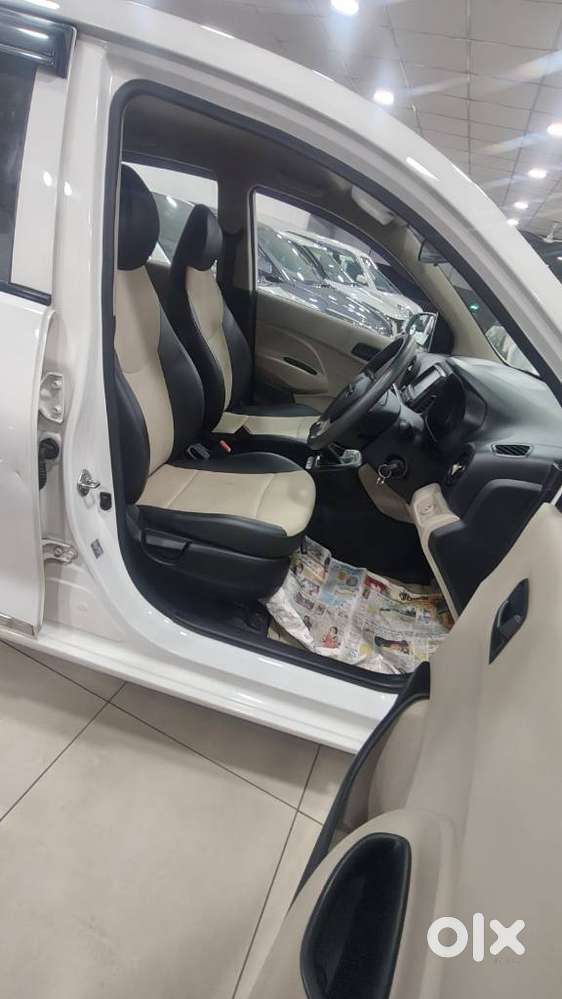 Hyundai Santro Sportz, 2022, Petrol