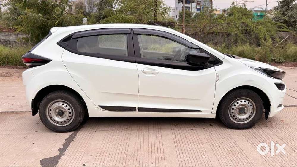 Tata Altroz 1.5 Xe Diesel, 2022, Diesel