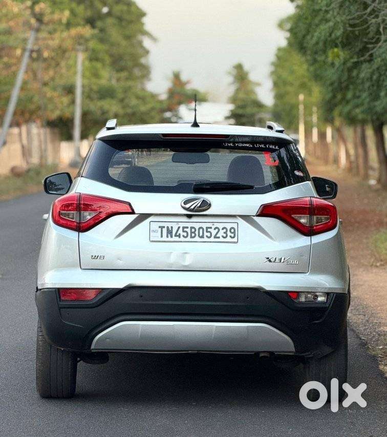 Mahindra Xuv300 W8, 2019, Petrol