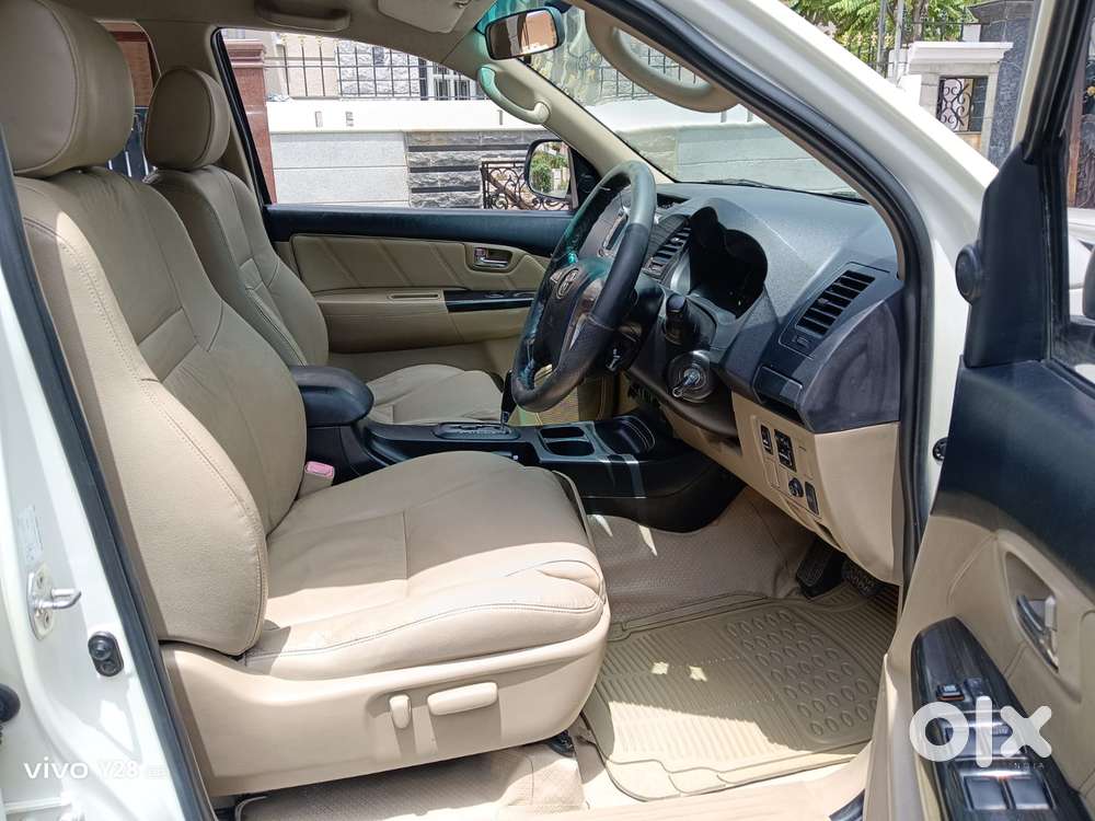 Toyota Fortuner 4x4 At, 2015, Diesel
